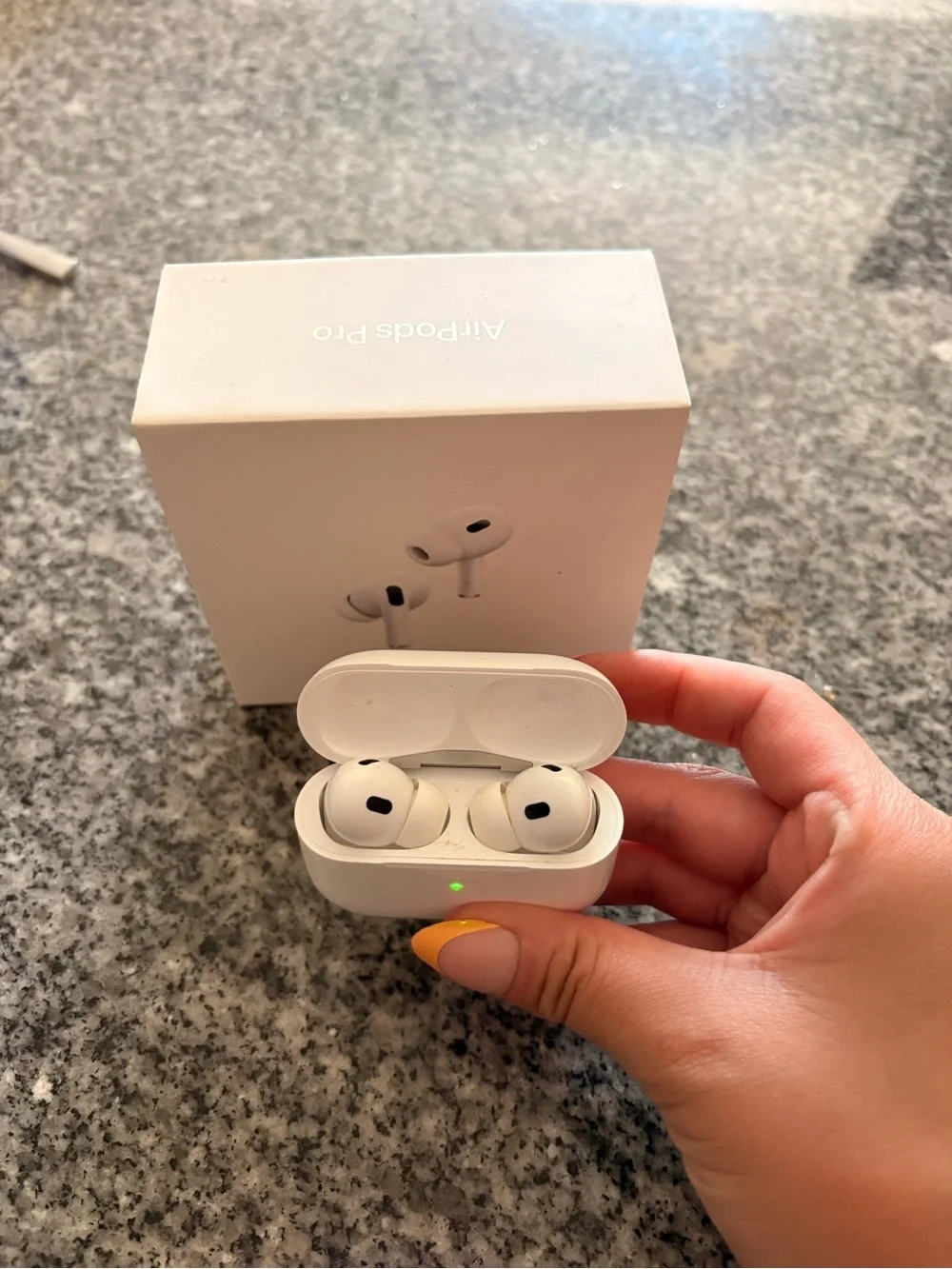Apple AirPods Pro in White with Charging Case and Box